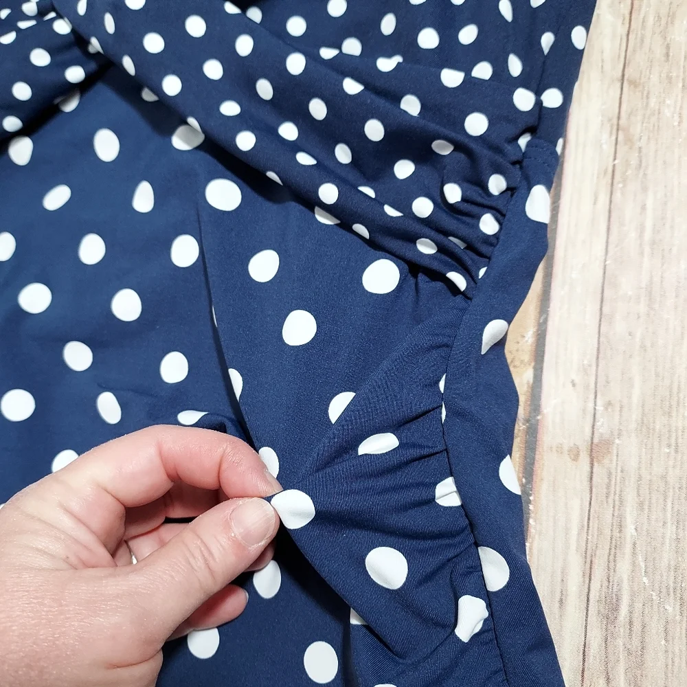 Lands End blue polka dot tankini top 10